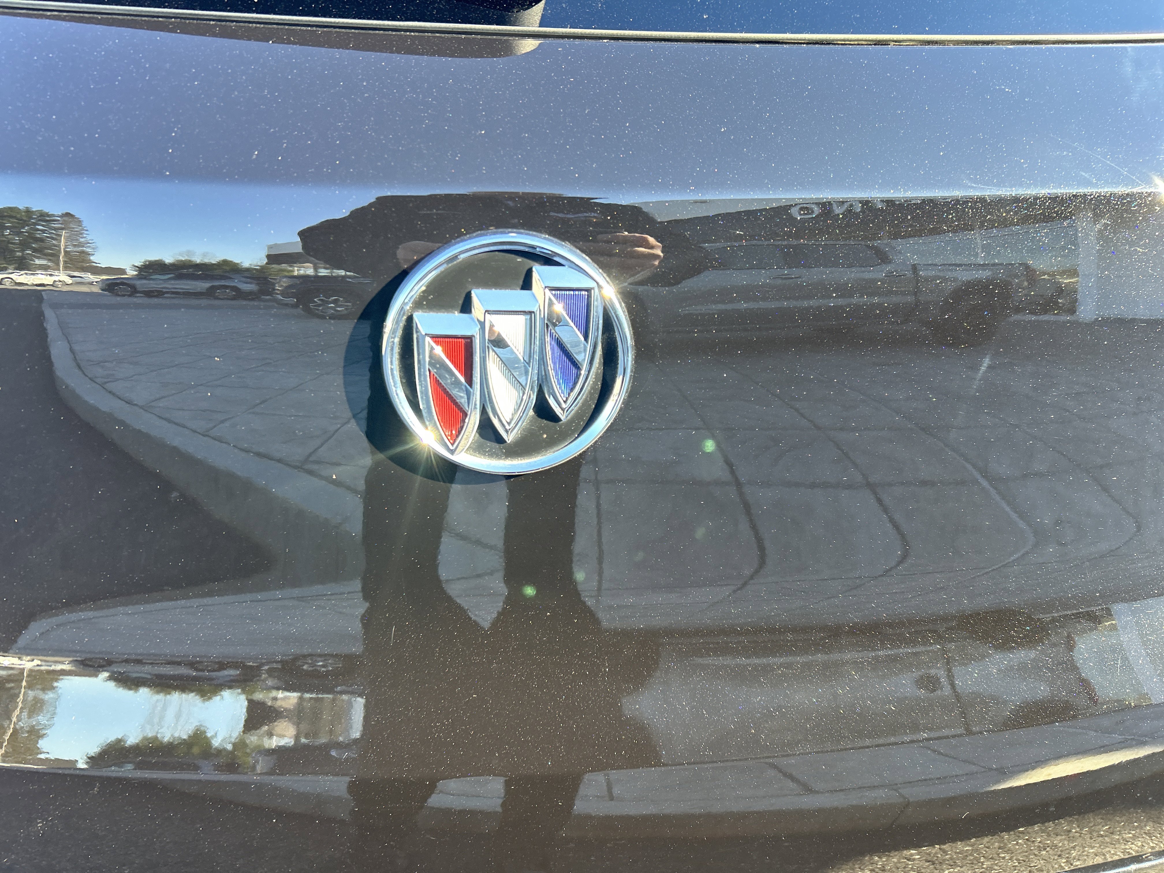 Used 2021 Buick Encore GX Select w/ Advanced Technology Package AWD/4WD image 7