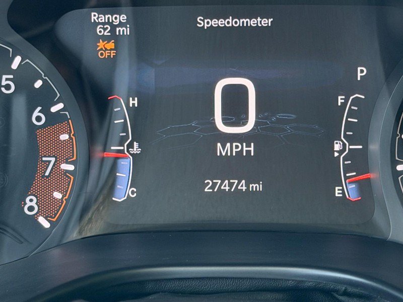 Used 2025 Jeep Compass Trailhawk AWD/4WD image 29