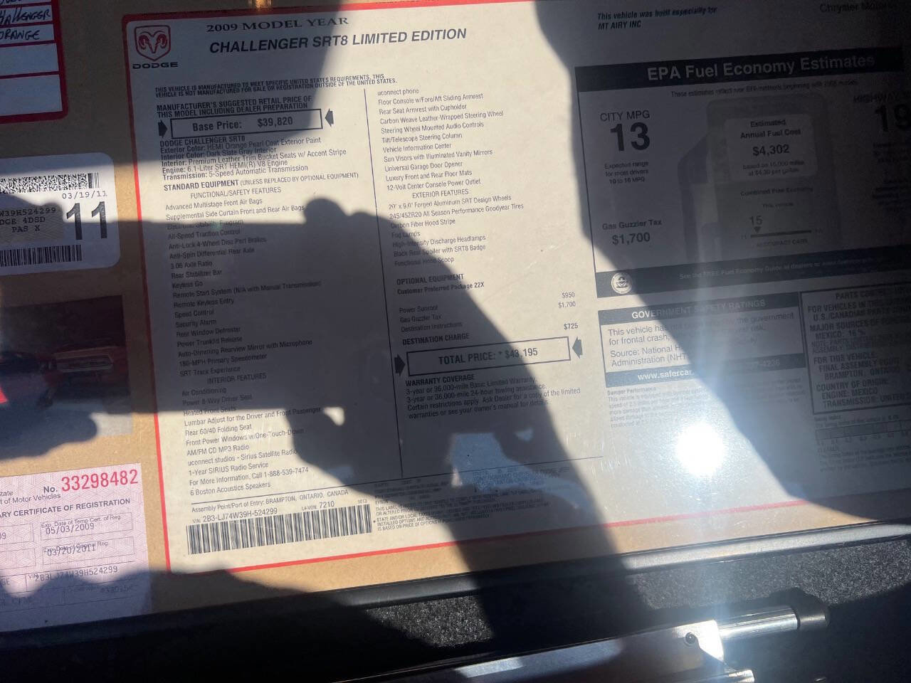 Used 2009 Dodge Challenger SRT8 image 21