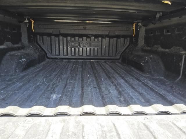 Used 2023 GMC Canyon Elevation w/ Trailering Package RWD image 10