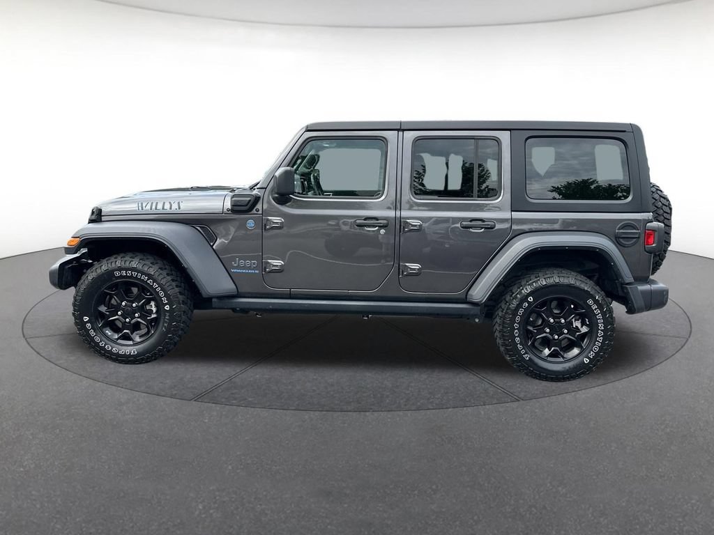 Certified 2023 Jeep Wrangler Unlimited w/ Cold Weather Group AWD/4WD image 2