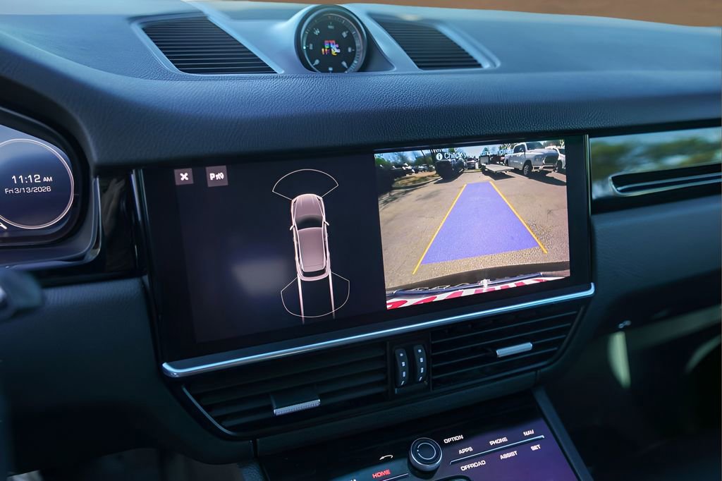 Used 2020 Porsche Cayenne E-Hybrid image 18