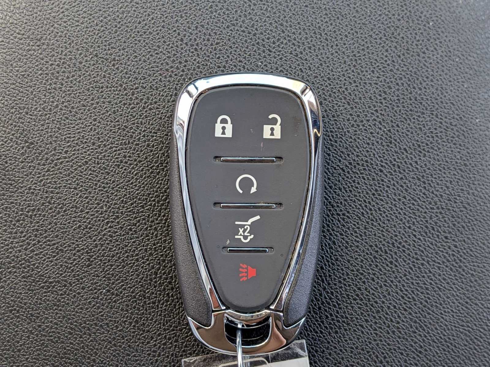 Used 2023 Chevrolet Equinox LT AWD/4WD image 34