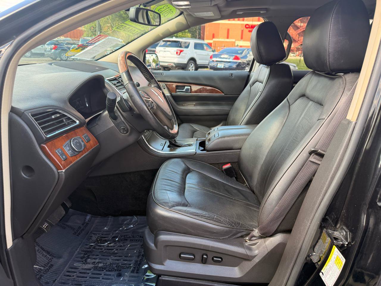 Used 2013 Lincoln MKX AWD image 10