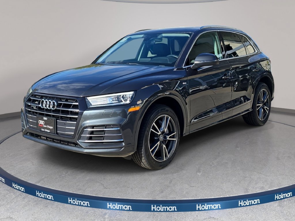 Used 2020 Audi Q5 e Premium w/ Convenience Package