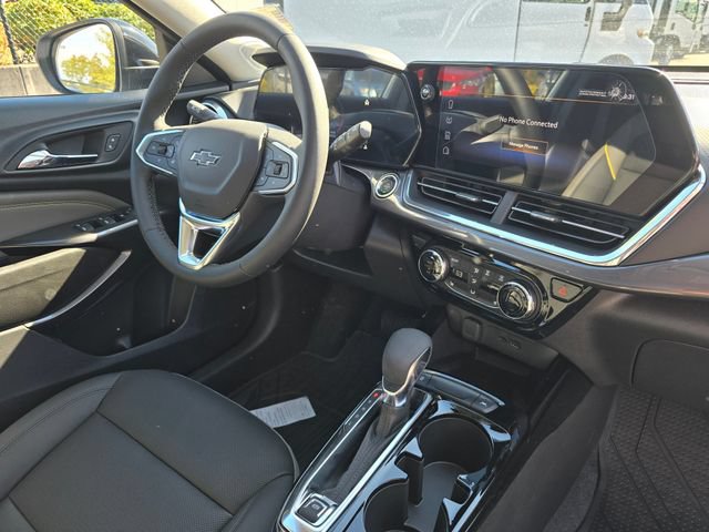 New 2026 Chevrolet Trax ACTIV w/ Sunroof Package FWD image 10