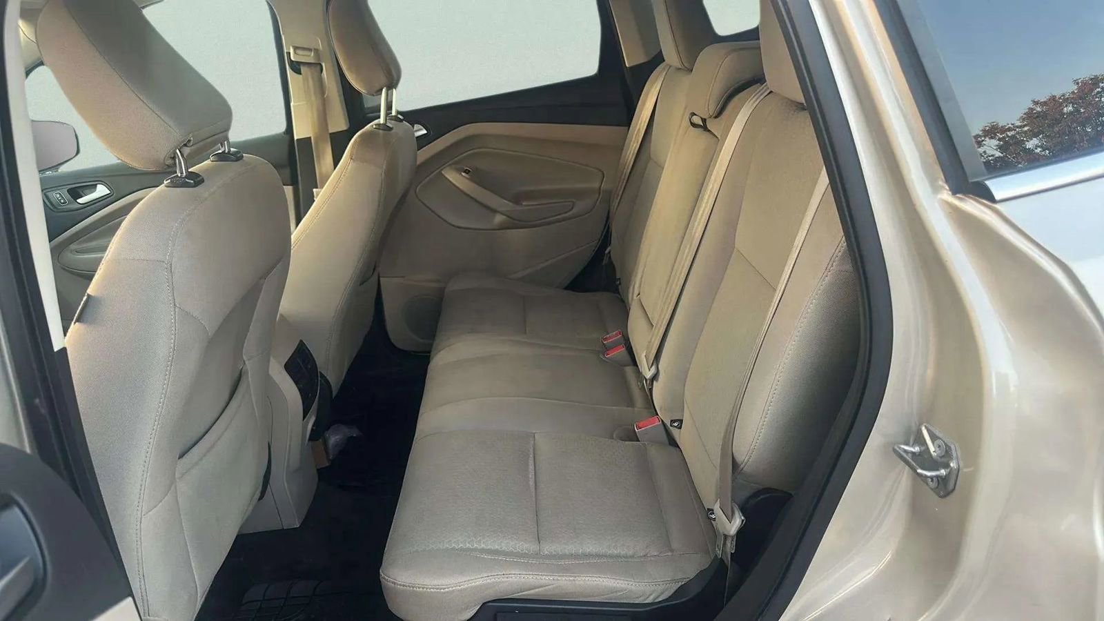 Used 2018 Ford Escape SE FWD image 23