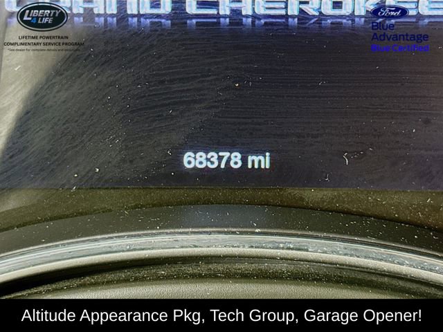 Used 2022 Jeep Grand Cherokee Laredo X image 12