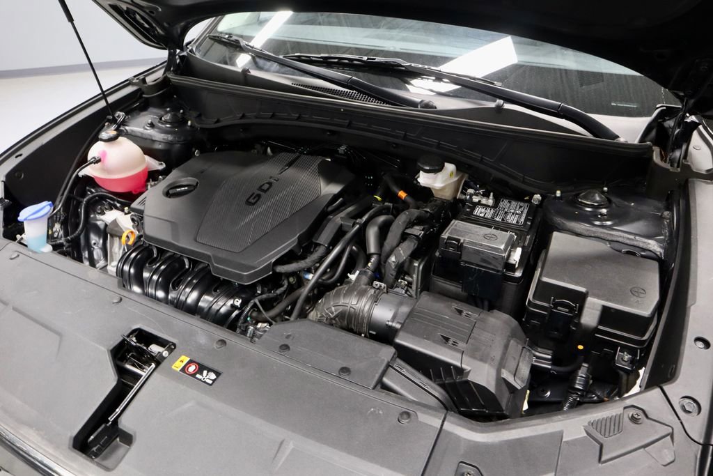 Certified 2024 Hyundai Tucson Limited FWD image 17