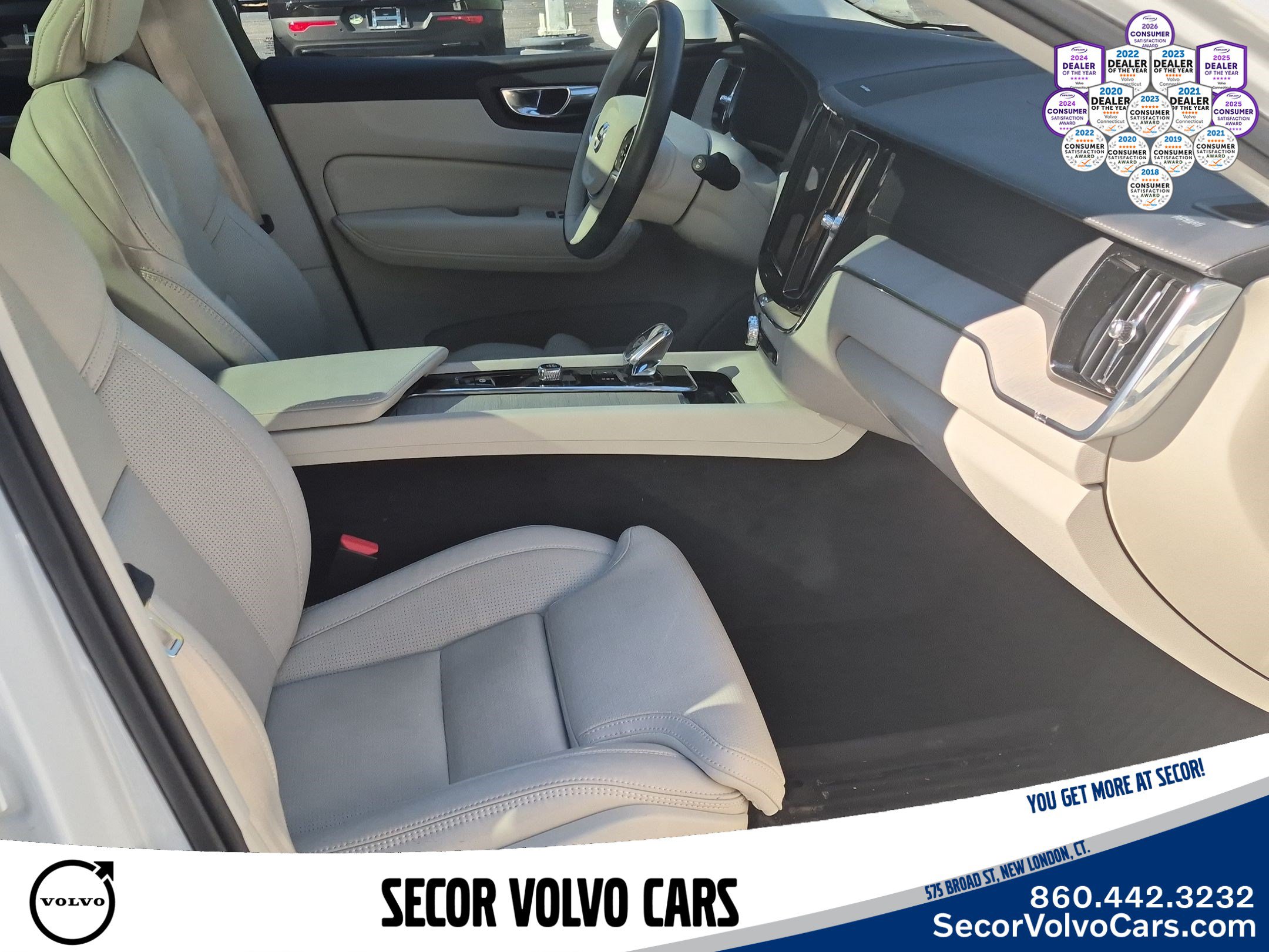 Used 2022 Volvo XC60 B5 Inscription w/ Advanced Package AWD/4WD image 22