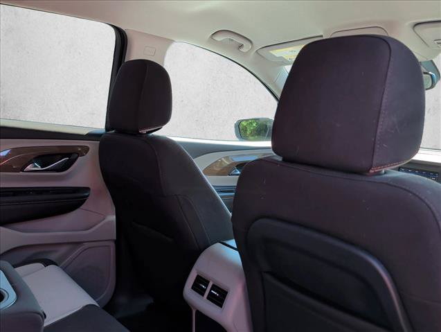 Used 2020 GMC Terrain SLE FWD image 23