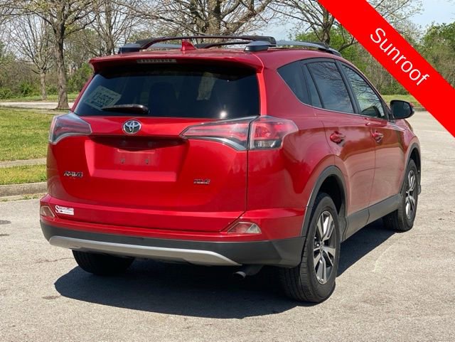 Used 2017 Toyota RAV4 XLE FWD image 7