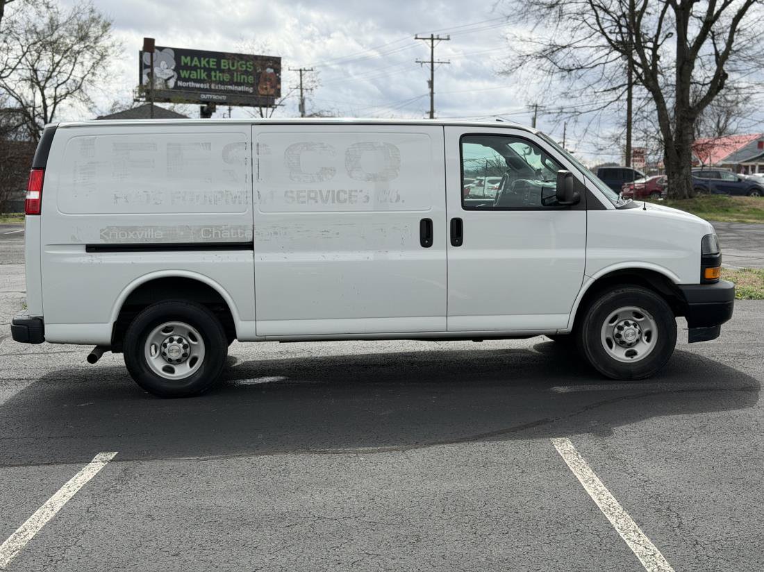 Used 2019 Chevrolet Express 2500 w/ Driver Convenience Package RWD image 6