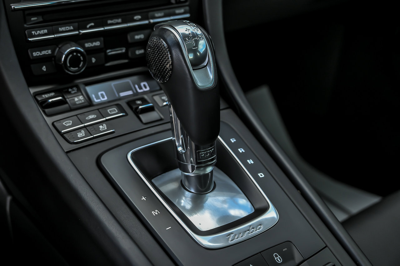 Used 2016 Porsche 911 Turbo image 44