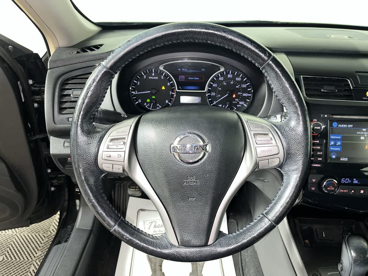 Used 2013 Nissan Altima 2.5 SL w/ Technology Pkg FWD image 16