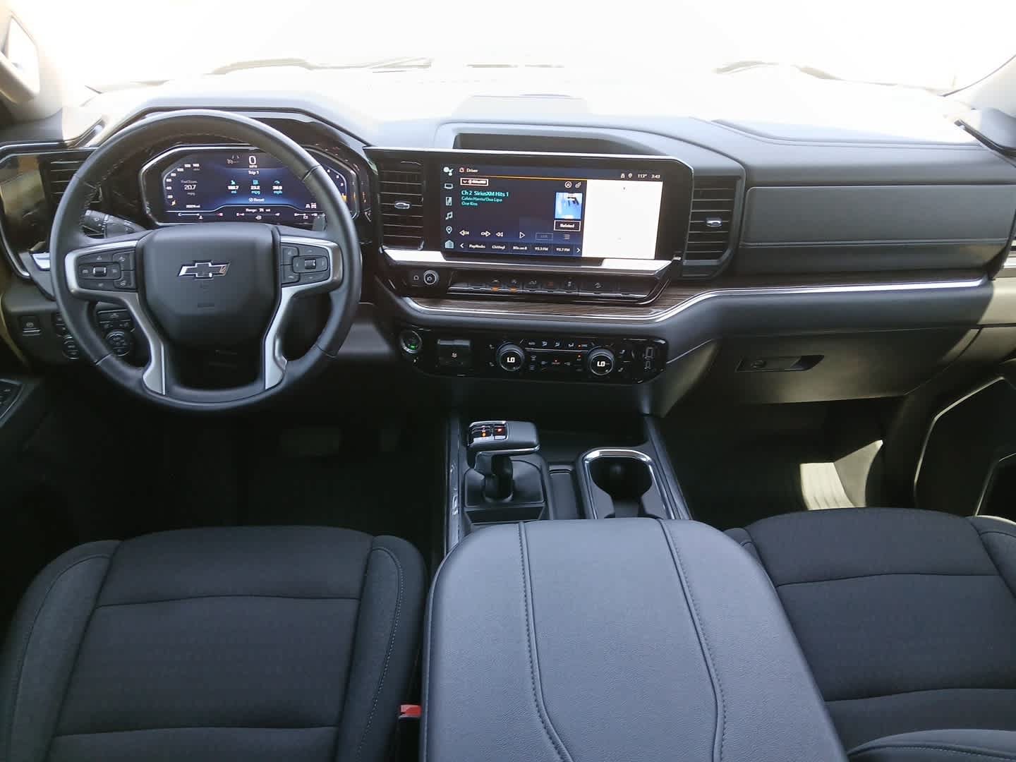 Used 2024 Chevrolet Silverado 1500 LT Trail Boss AWD/4WD image 26