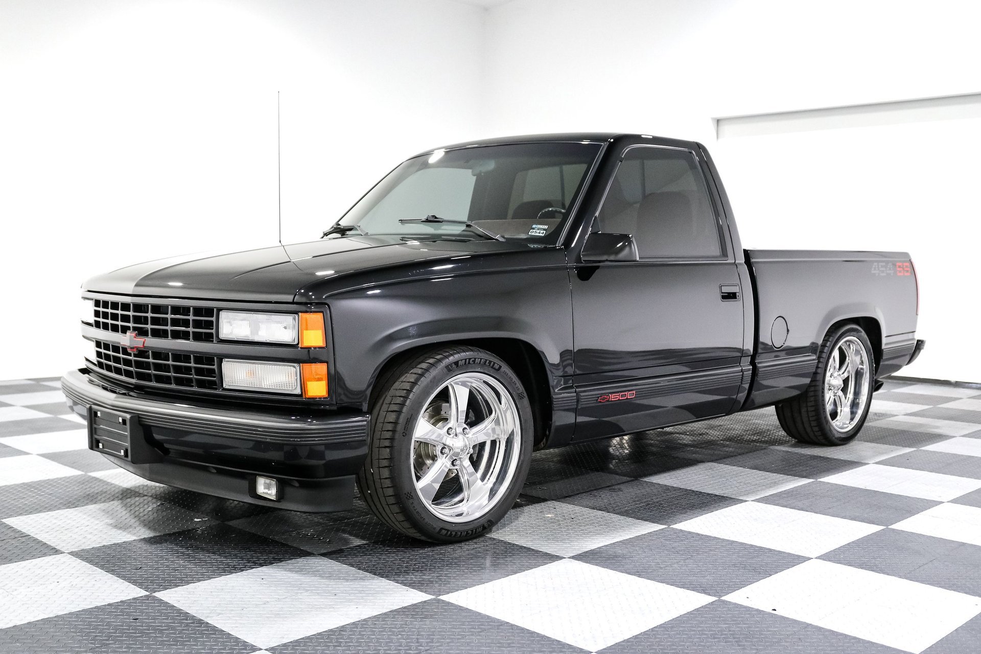 Used 1990 Chevrolet Silverado 1500 454 SS RWD image 3