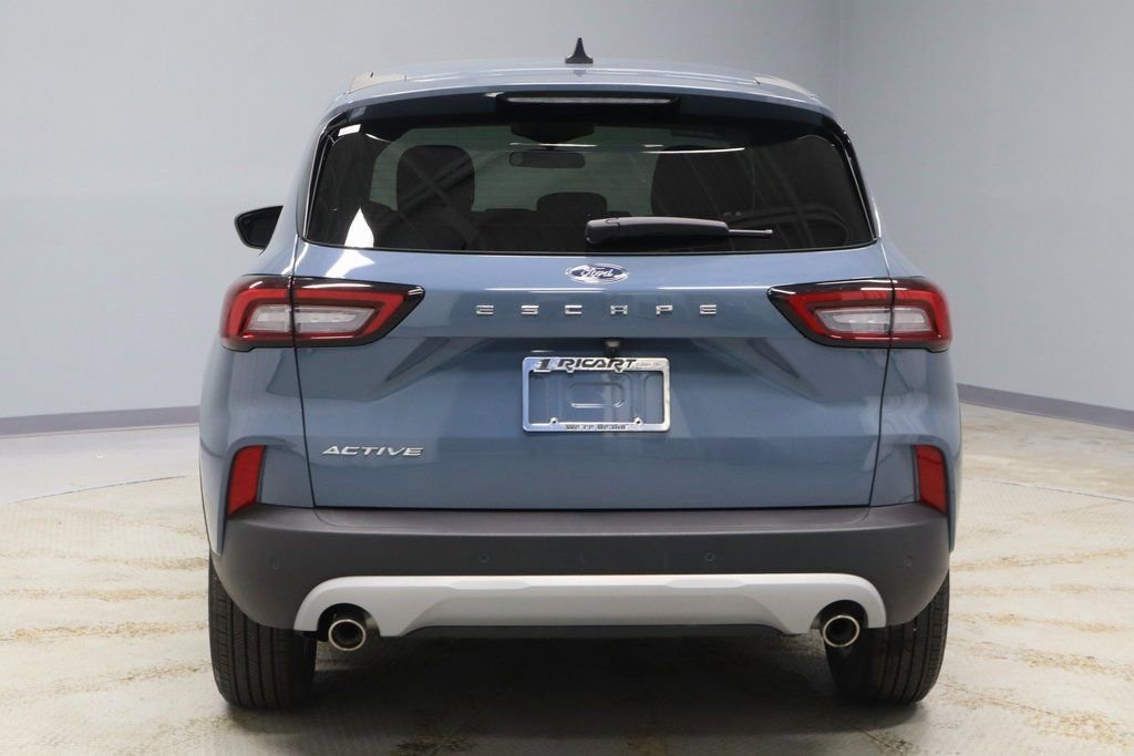 Certified 2023 Ford Escape Active image 9