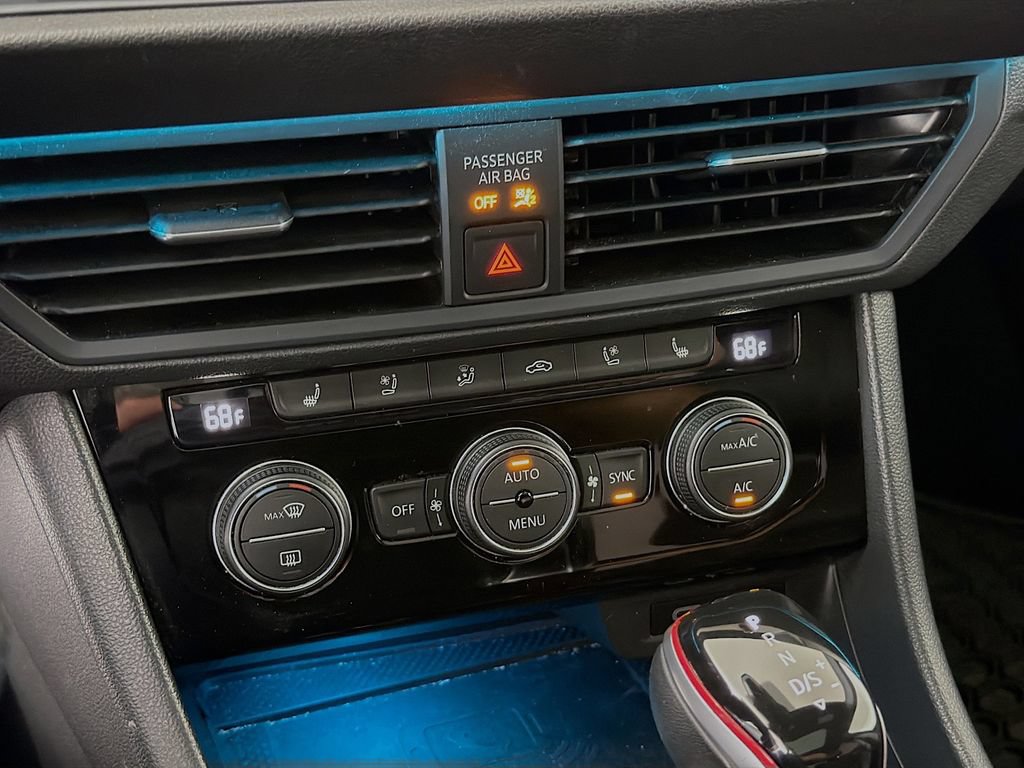 Used 2022 Volkswagen Jetta GLI Autobahn FWD image 17