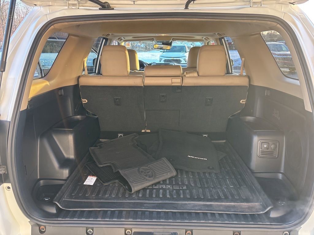 Used 2021 Toyota 4Runner Limited image 28