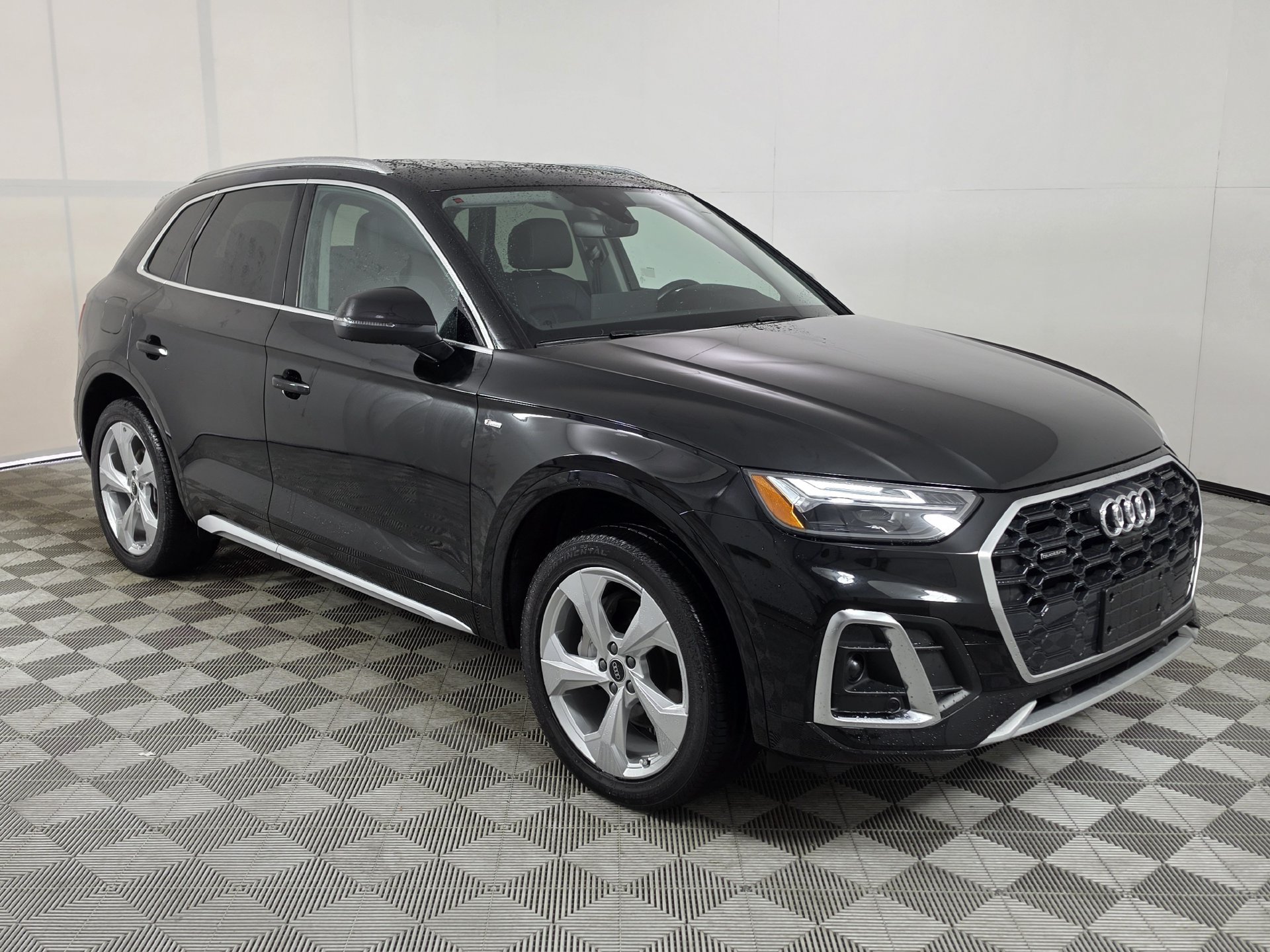 Certified 2023 Audi Q5 2.0T Premium Plus