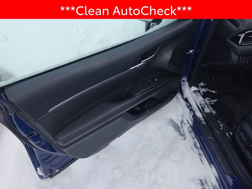 Used 2024 Toyota Camry XSE image 4