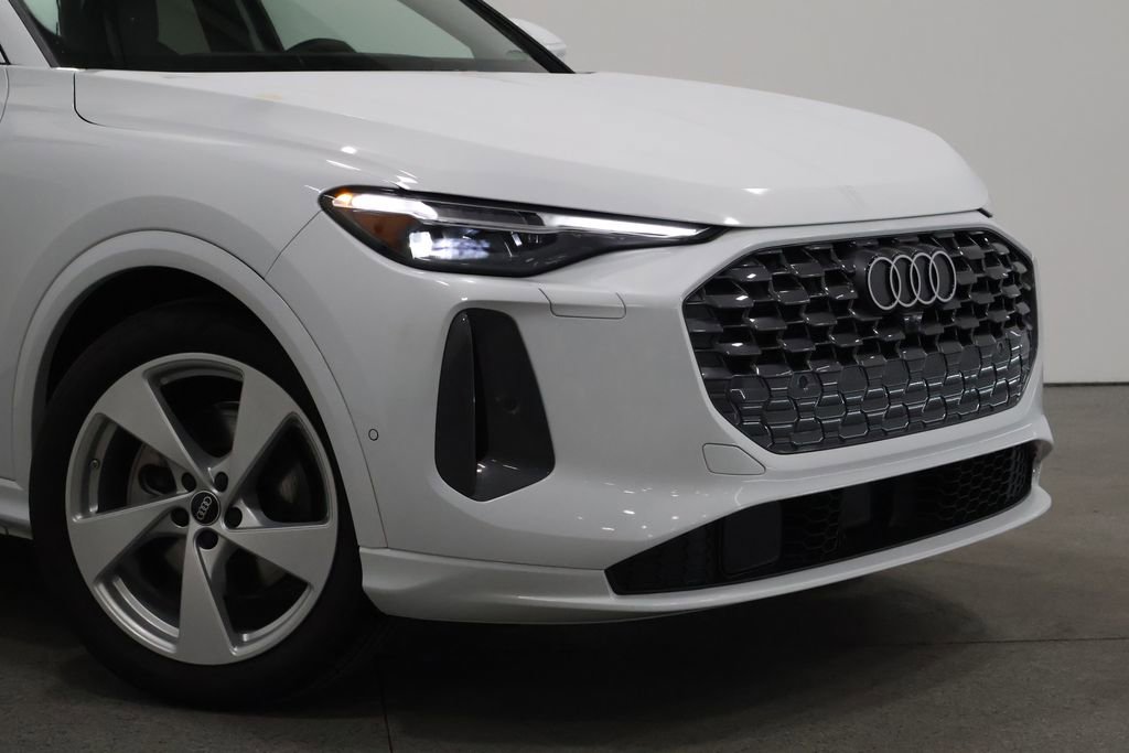Used 2025 Audi Q5 Prestige image 3