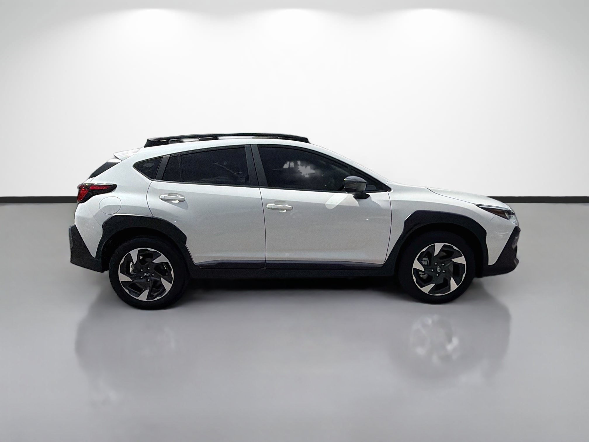 Used 2025 Subaru Crosstrek 2.5i Limited w/ Crosstrek Mirror Package AWD/4WD image 2