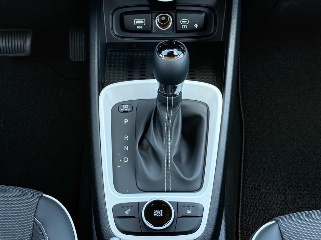 New 2026 Hyundai Venue SEL FWD image 23