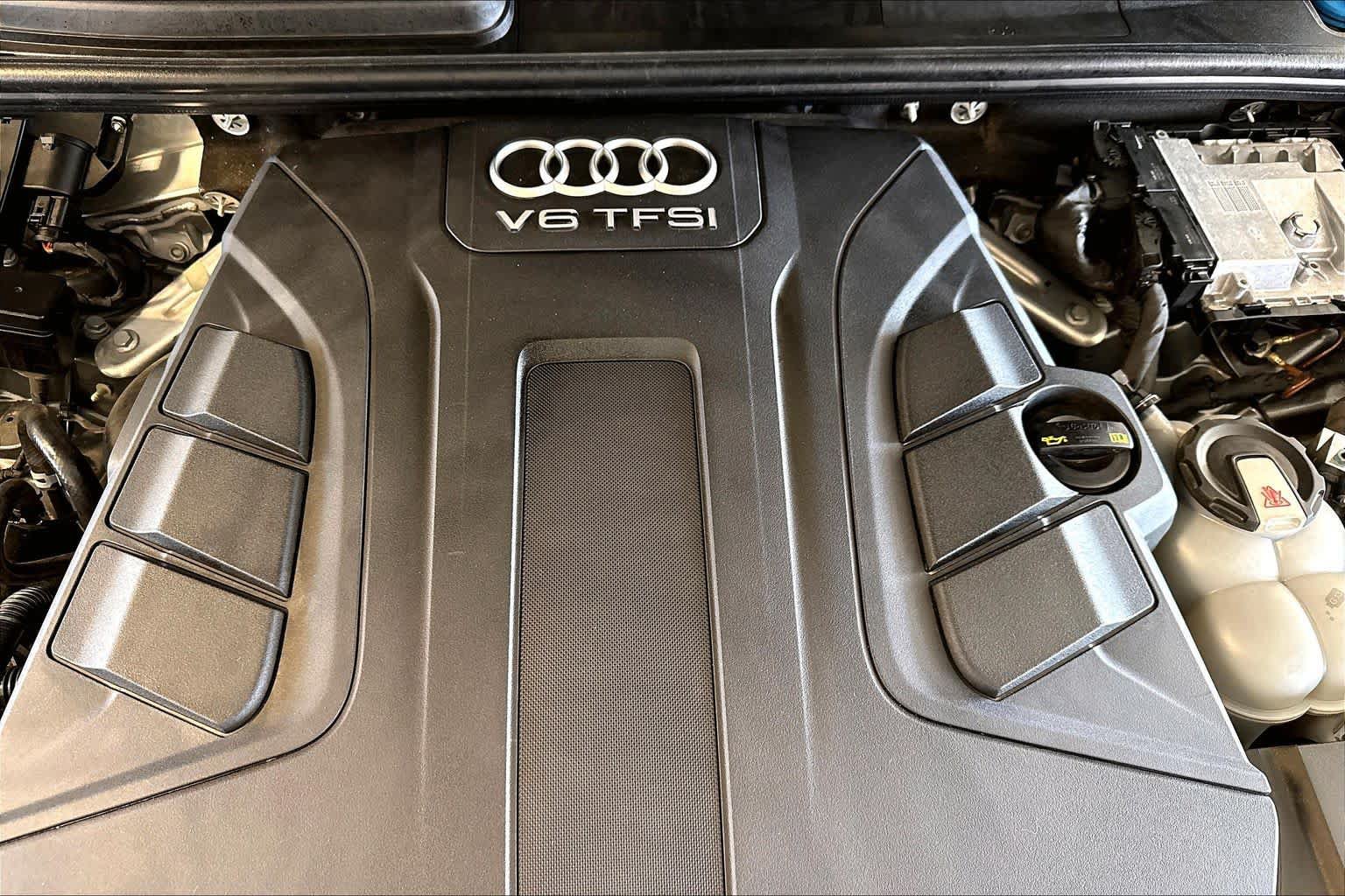 Used 2018 Audi Q7 3.0T Prestige AWD/4WD image 29