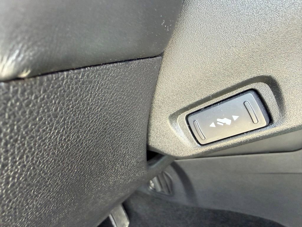 Used 2019 Ford Explorer Platinum AWD/4WD image 21