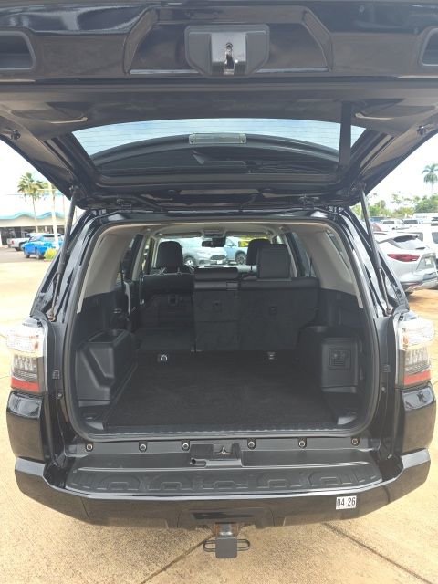 Used 2024 Toyota 4Runner SR5 Premium image 8