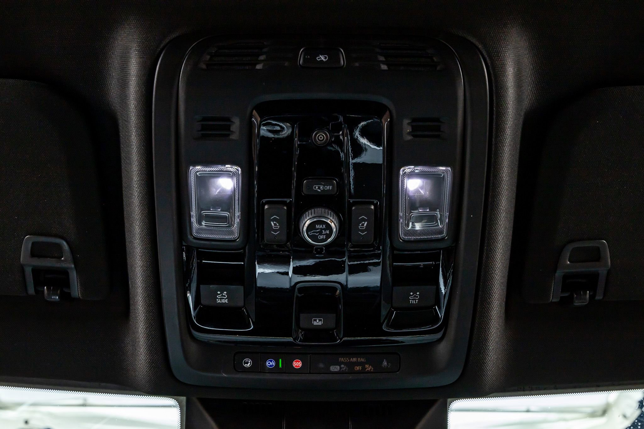 Used 2025 Cadillac Escalade Sport w/ Touring Package AWD/4WD image 28