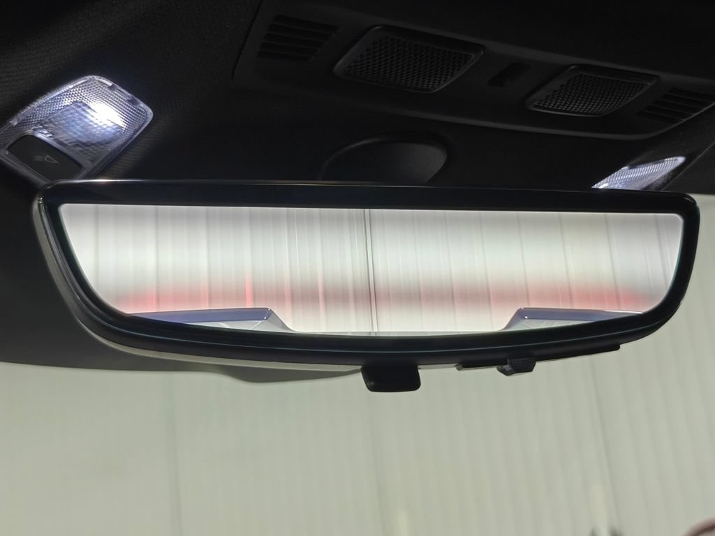 Used 2024 Chevrolet Corvette Stingray Preferred Cpe w/ Battery Protection Package RWD image 8