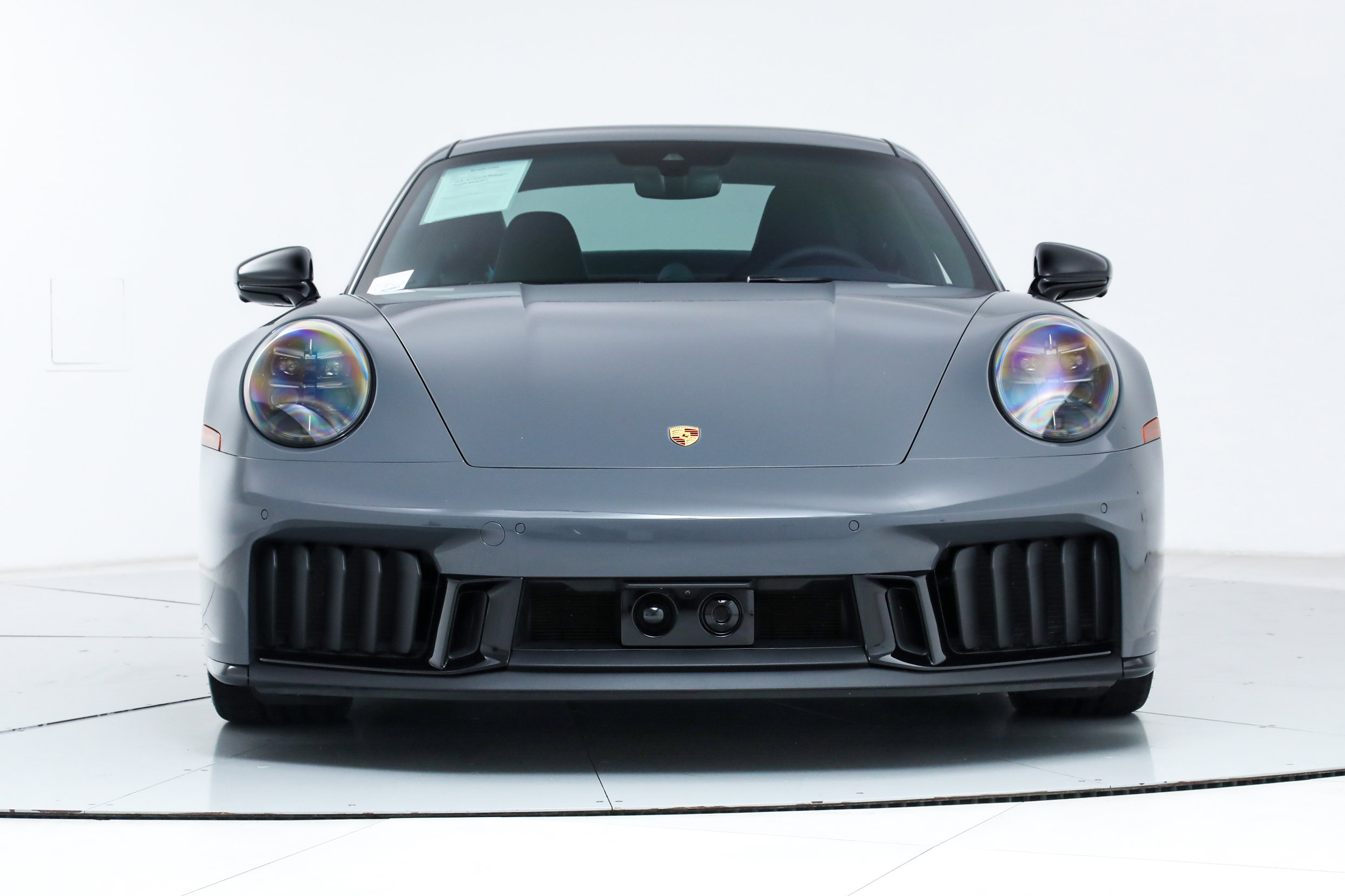 Used 2025 Porsche 911 Carrera GTS image 8