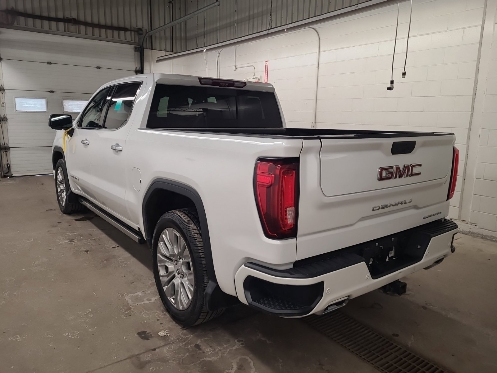 Used 2021 GMC Sierra 1500 Denali w/ Denali Ultimate Package image 7