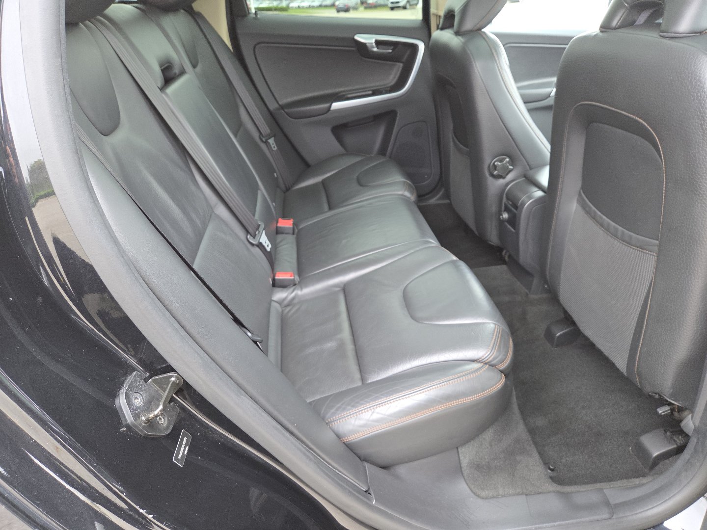 Used 2010 Volvo XC60 T6 AWD/4WD image 17
