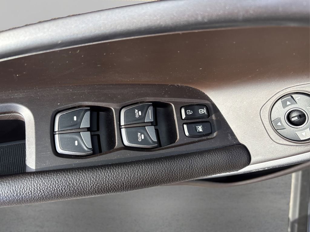 Used 2017 Hyundai Santa Fe Sport w/ 2.4L Tech Package 04 image 35