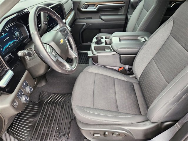 Used 2022 Chevrolet Silverado 1500 LT image 13