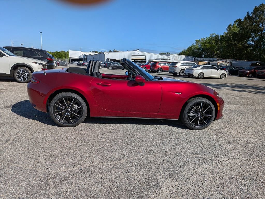 New 2026 MAZDA MX-5 Miata Grand Touring RWD image 3