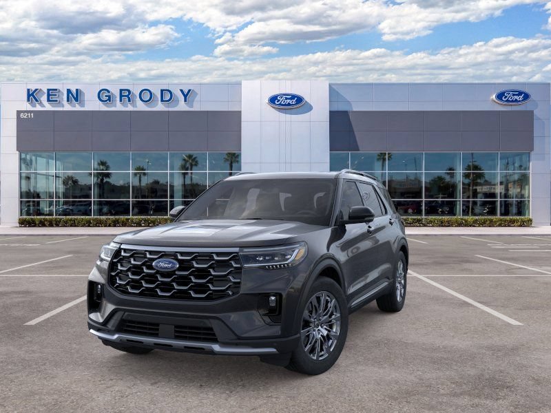 New 2026 Ford Explorer Platinum RWD image 3