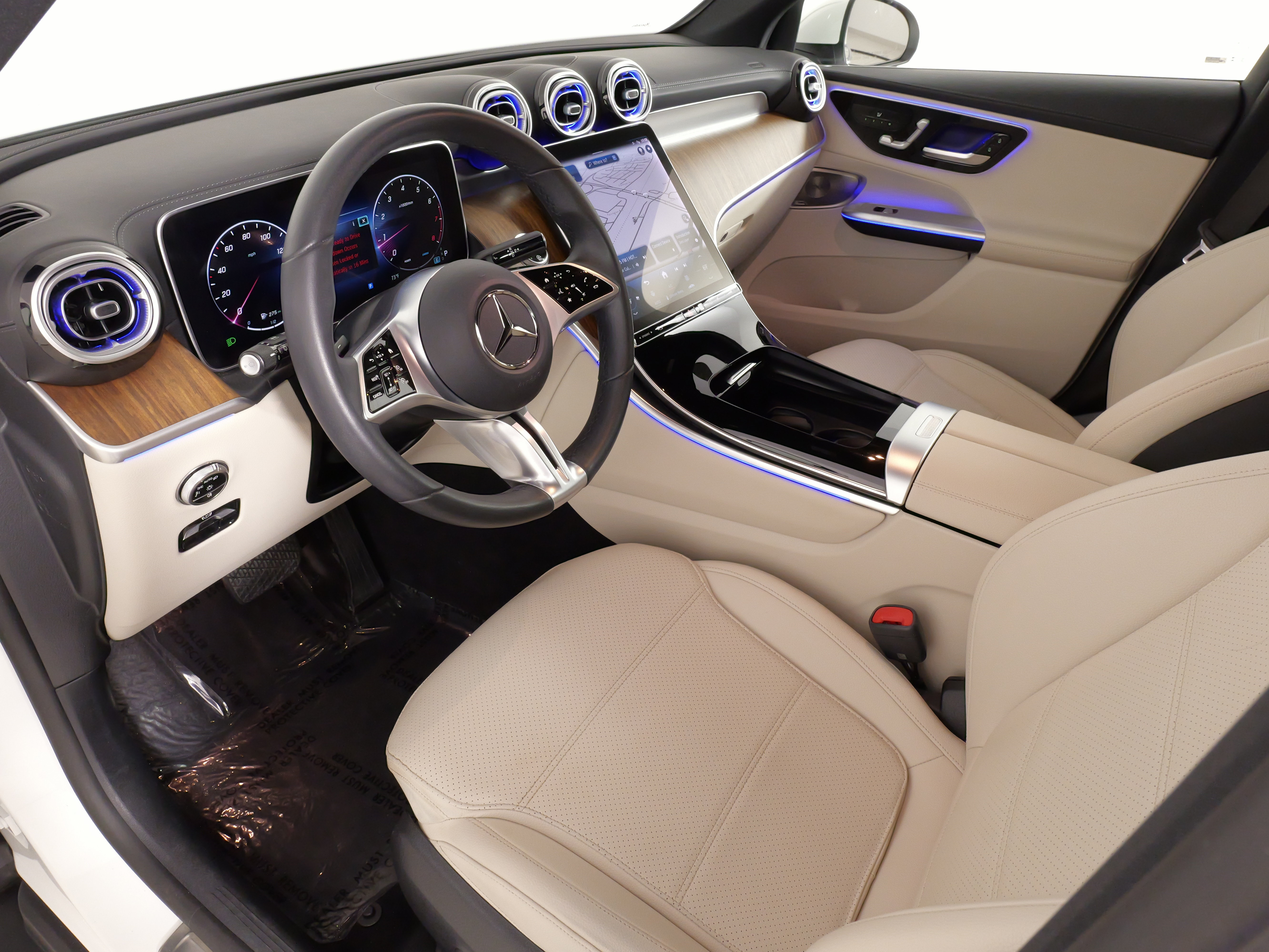 Used 2023 Mercedes-Benz GLC 300 4MATIC image 29