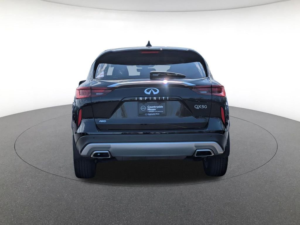 Used 2025 INFINITI QX50 Pure image 6