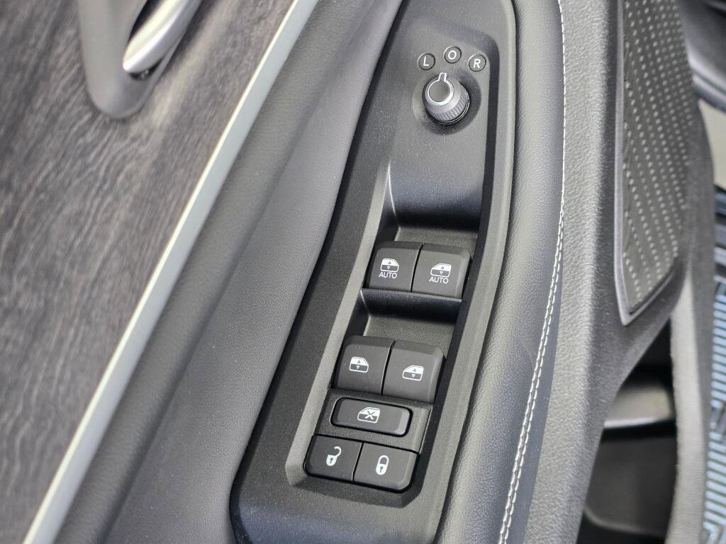 Used 2023 Jeep Grand Cherokee Limited w/ Trailer Tow Prep Group (B) image 21