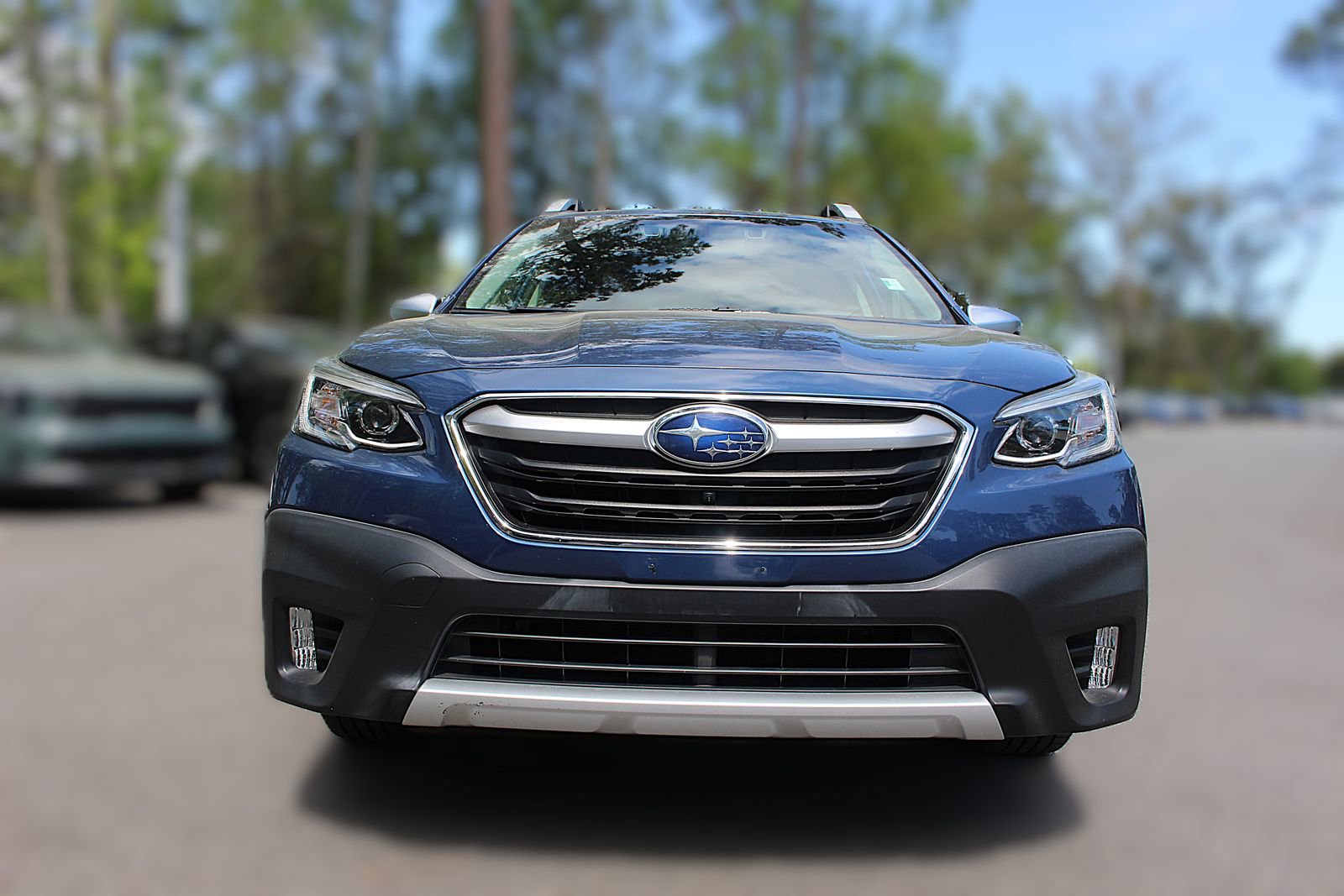Used 2020 Subaru Outback Touring w/ Popular Package #2 image 12