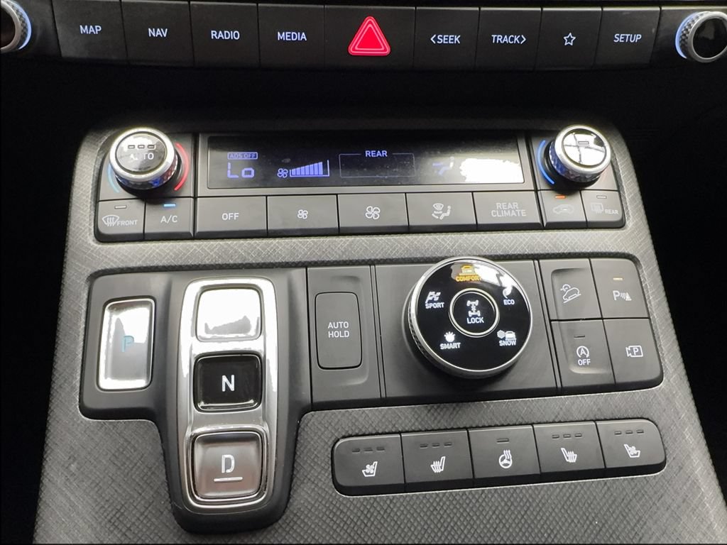 Used 2024 Hyundai Palisade Limited AWD/4WD image 53