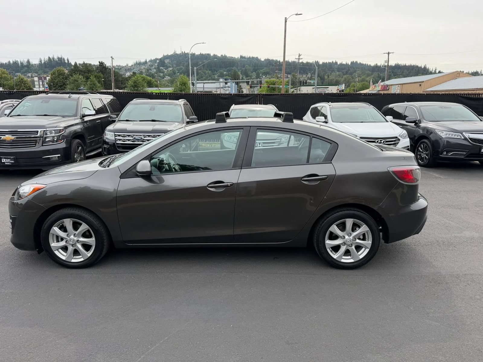 Used 2010 MAZDA MAZDA3 i Touring FWD image 7