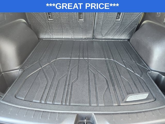 Used 2024 Chevrolet Blazer LT w/ Convenience Package FWD image 32