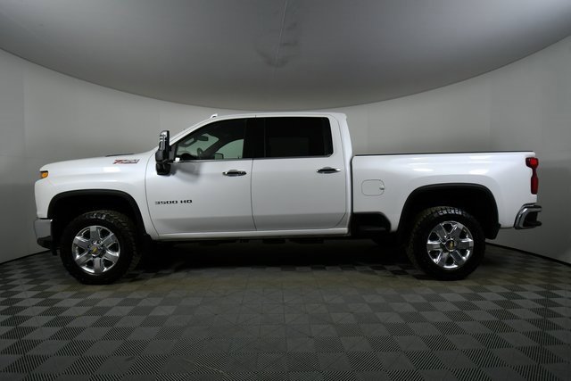 Used 2021 Chevrolet Silverado 3500 LTZ w/ LTZ Plus Package image 16