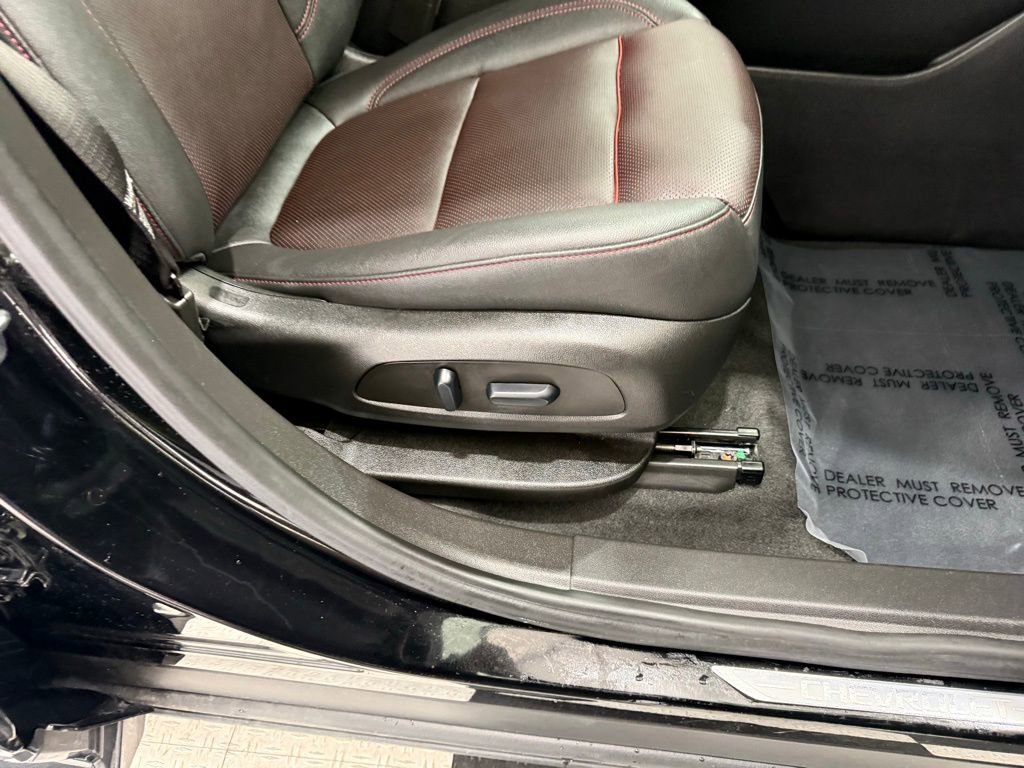 Used 2025 Chevrolet Blazer RS image 22